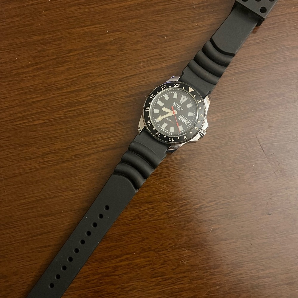 FOR REPAIR Seiko Gents Automatic Watch - Picture 8 of 8
